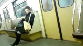 Primo anal con una donne maturexxx giovane bionda.